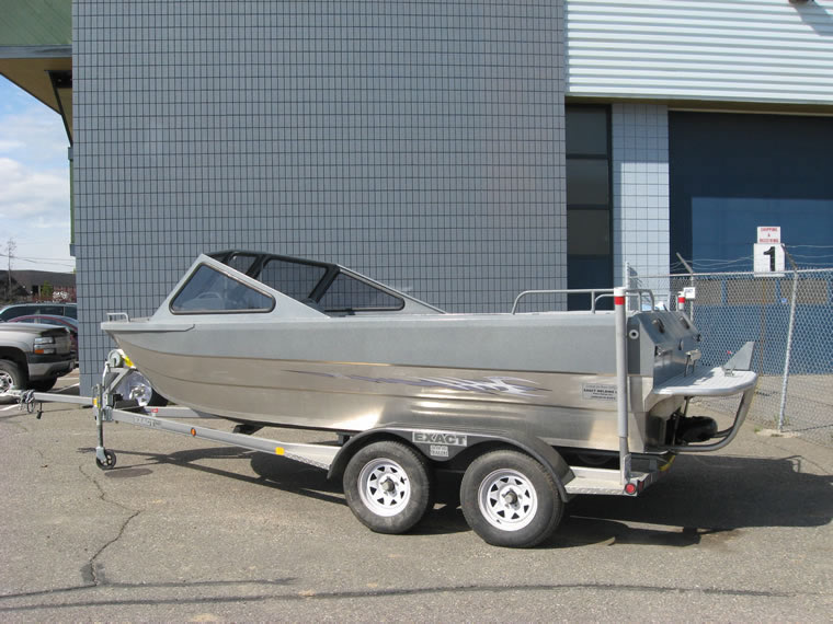 18 foot Expedition EXwelding aluminum jet boat